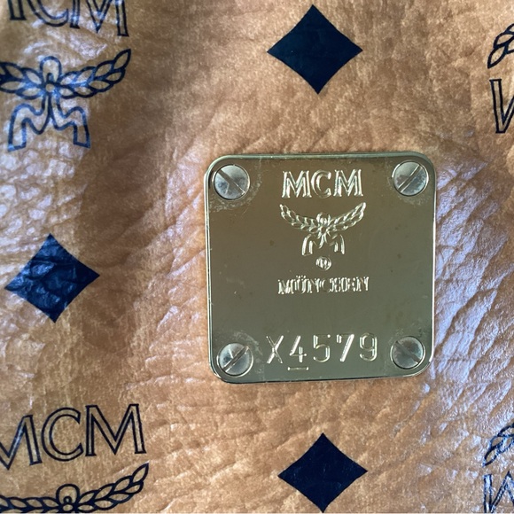 MCM Visetos Shoulder Bag in Cognac EUC - Picture 2 of 14